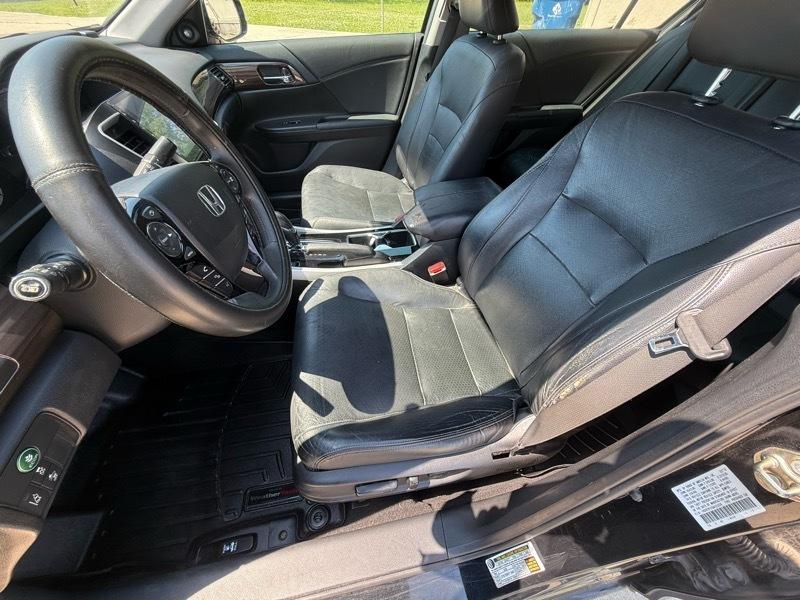 Honda Accord EX-L Sedan V6 CVT w/ Honda Sensing 6-Spd AT 2016