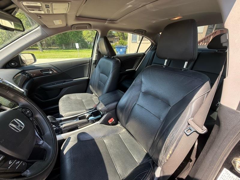 Honda Accord EX-L Sedan V6 CVT w/ Honda Sensing 6-Spd AT 2016