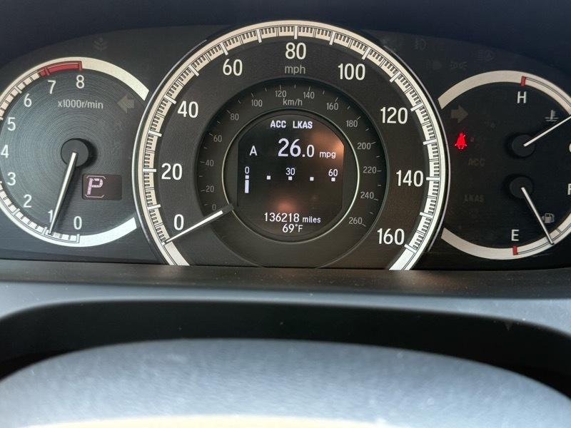 Honda Accord EX-L Sedan V6 CVT w/ Honda Sensing 6-Spd AT 2016