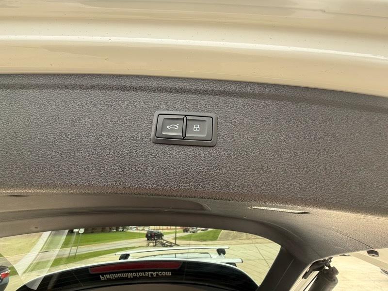 Audi Q5 2.0T Premium Plus quattro 2018