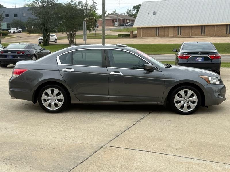 Honda Accord EX-L V-6 Sedan AT 2010