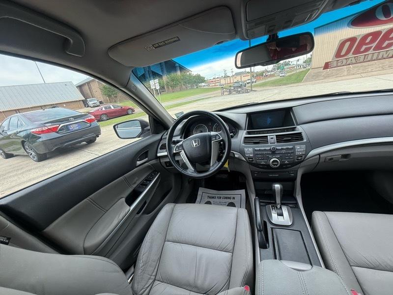 Honda Accord EX-L V-6 Sedan AT 2010