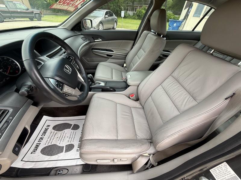 Honda Accord EX-L V-6 Sedan AT 2010