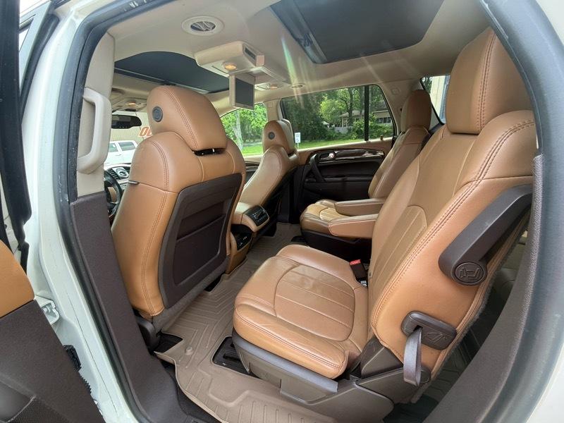 Buick Enclave Premium FWD 2013