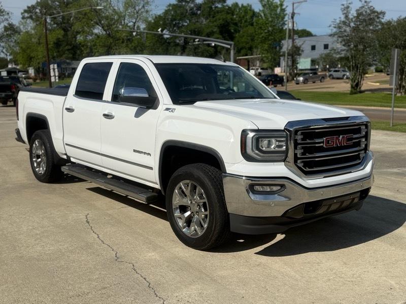 GMC Sierra 1500 4WD Crew Cab 143.5" SLT 2018