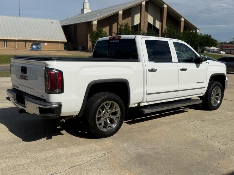 GMC Sierra 1500 4WD Crew Cab 143.5" SLT 2018