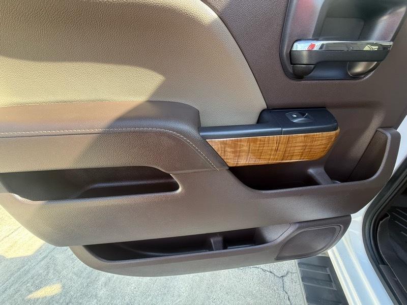 GMC Sierra 1500 4WD Crew Cab 143.5" SLT 2018