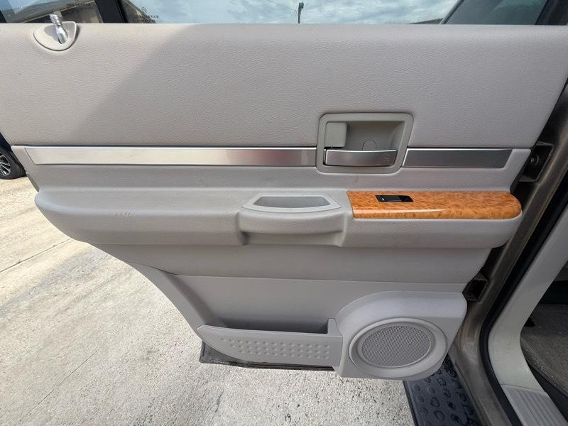 Chrysler Aspen Limited 2WD 2007