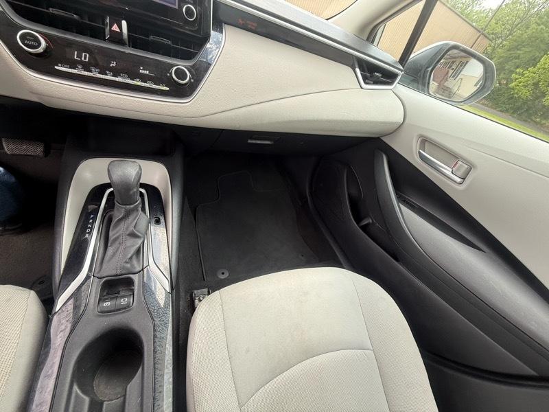 Toyota Corolla LE 2020