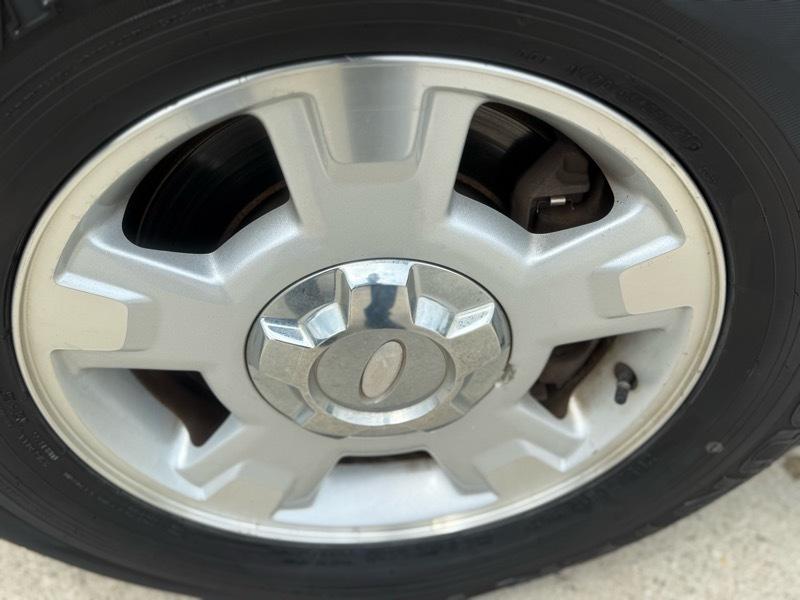 Ford F-150 2WD SuperCrew 145" XLT 2012