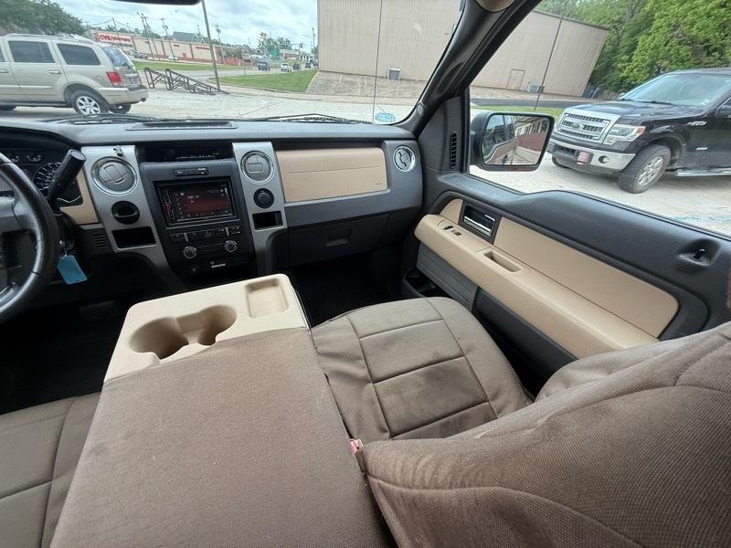 Ford F-150 2WD SuperCrew 145" XLT 2012