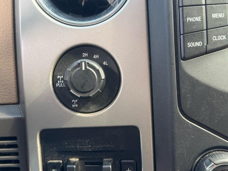 Ford F-150 4WD SuperCab 145" XLT 2014