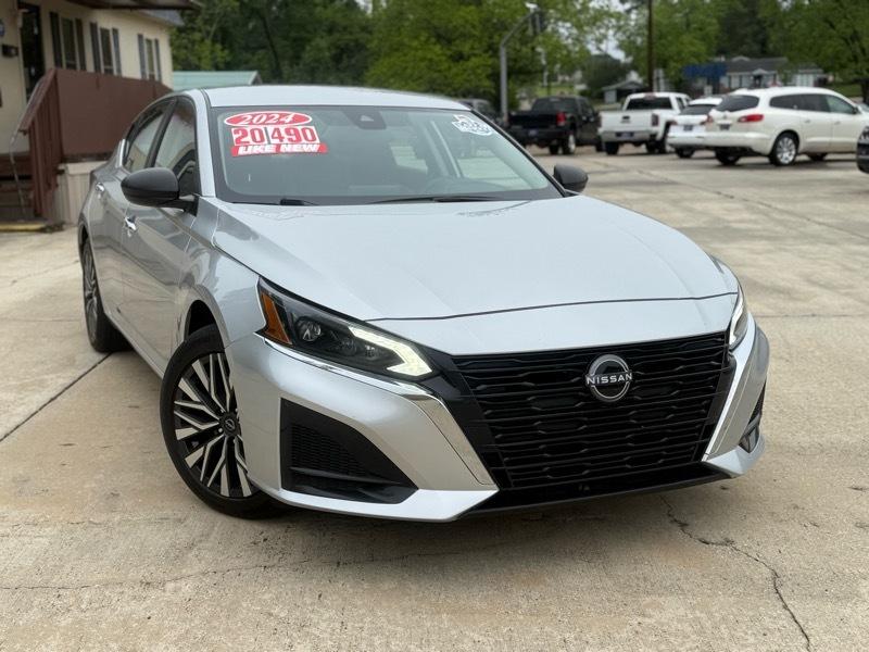 Nissan Altima 2.5 SV 2024