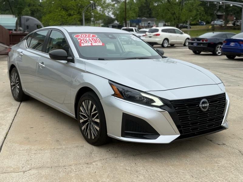 Nissan Altima 2.5 SV 2024