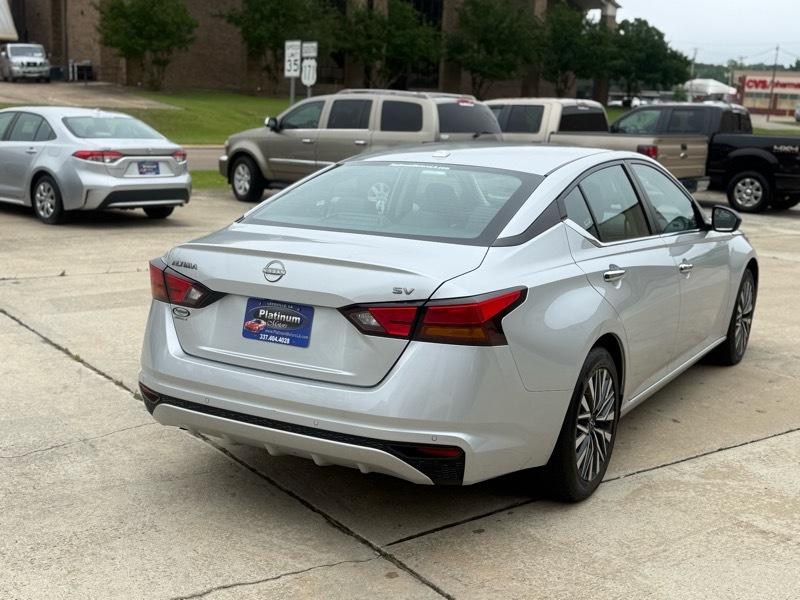 Nissan Altima 2.5 SV 2024
