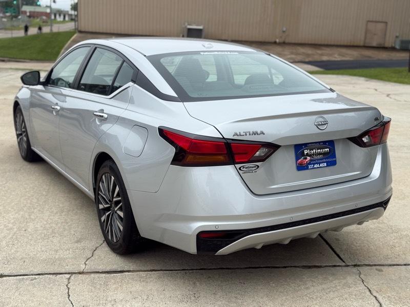 Nissan Altima 2.5 SV 2024