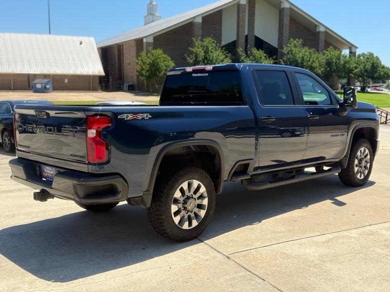 Chevrolet Silverado 2500HD Custom Crew Cab Short Box 4WD 2022