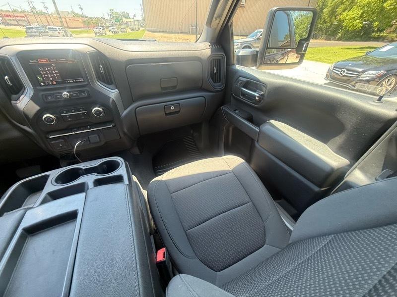 Chevrolet Silverado 2500HD Custom Crew Cab Short Box 4WD 2022