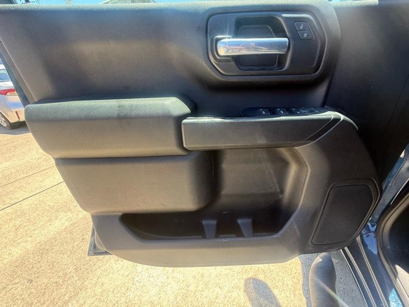 Chevrolet Silverado 2500HD Custom Crew Cab Short Box 4WD 2022
