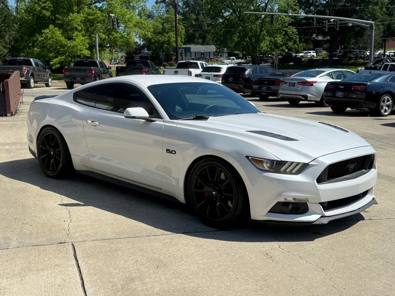 2017 Ford Mustang GT Premium Coupe