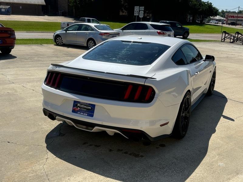 Ford Mustang GT Premium Coupe 2017