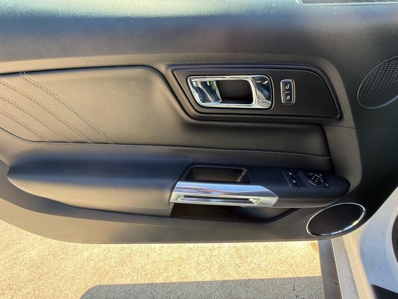 Ford Mustang GT Premium Coupe 2017
