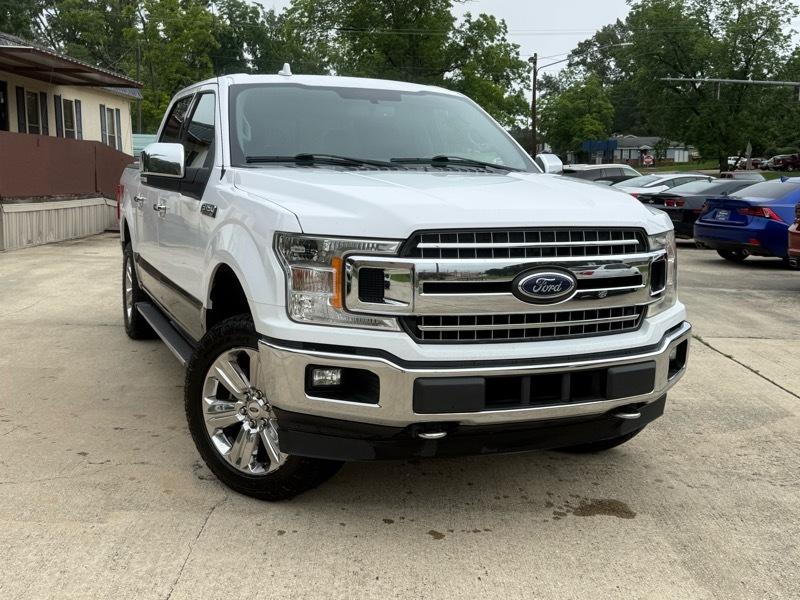 2018 Ford F-150 4WD SuperCab 145" XLT