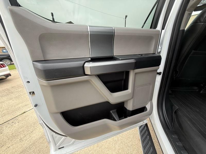 Ford F-150 4WD SuperCab 145" XLT 2018