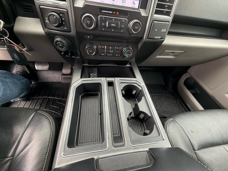Ford F-150 4WD SuperCab 145" XLT 2018