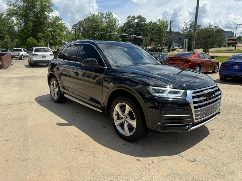 Audi Q5 2.0T Premium Plus quattro 2020
