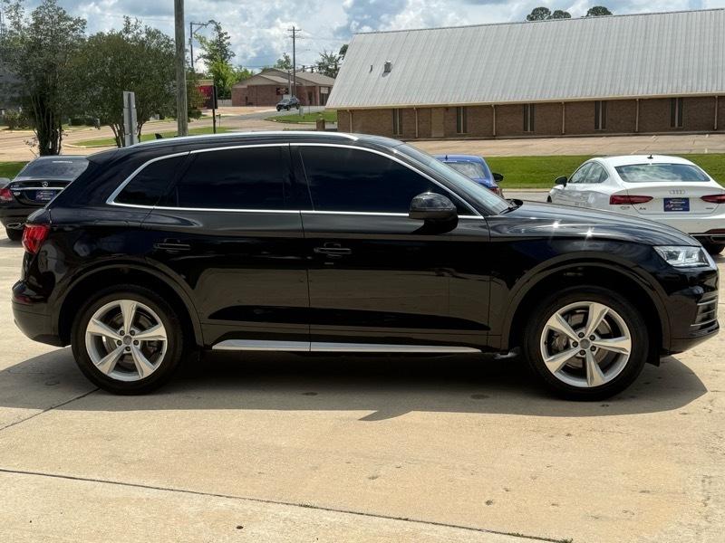 Audi Q5 2.0T Premium Plus quattro 2020