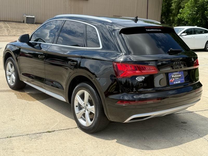 Audi Q5 2.0T Premium Plus quattro 2020