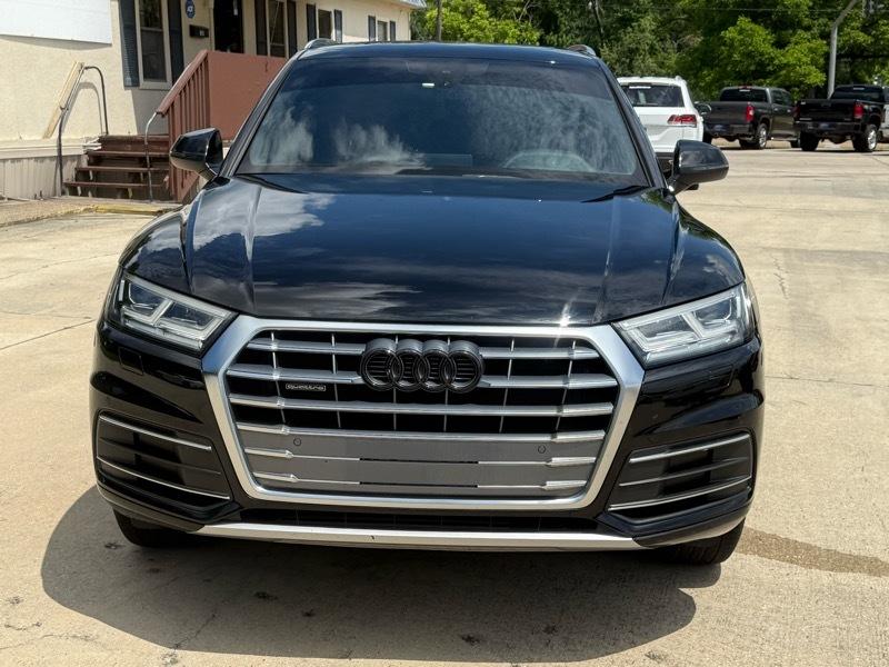 Audi Q5 2.0T Premium Plus quattro 2020
