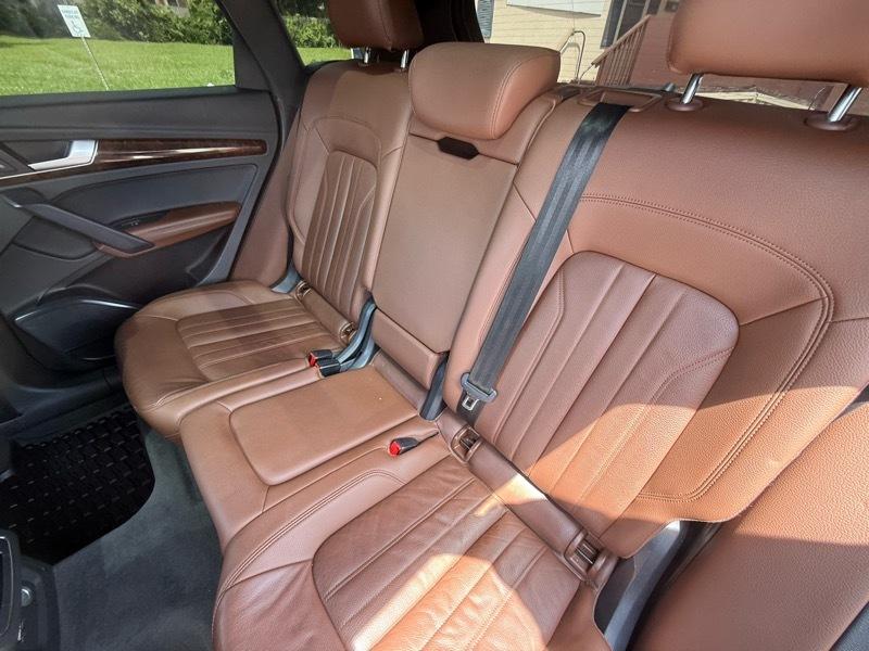 Audi Q5 2.0T Premium Plus quattro 2020