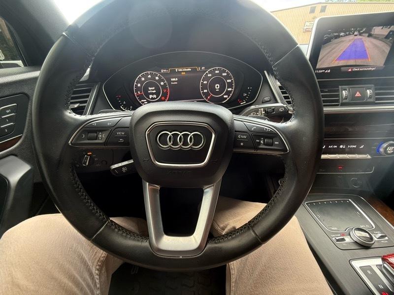 Audi Q5 2.0T Premium Plus quattro 2020