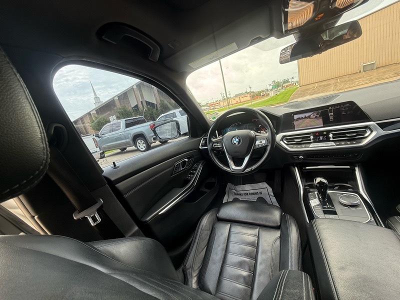 BMW 3-Series 330i 2019