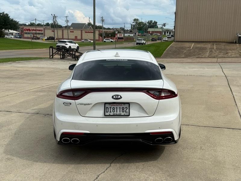 Kia Stinger Premium 2018