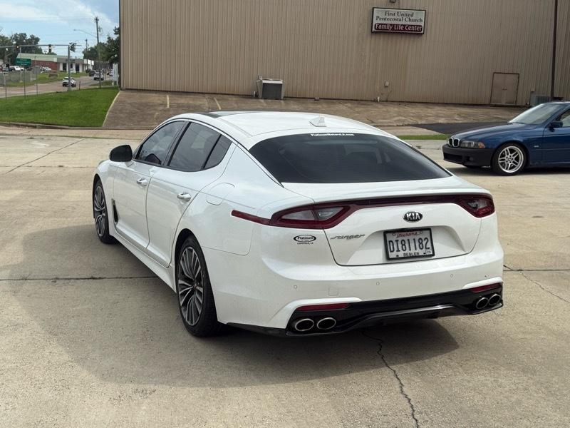 Kia Stinger Premium 2018