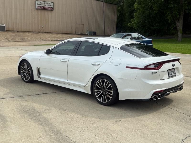Kia Stinger Premium 2018