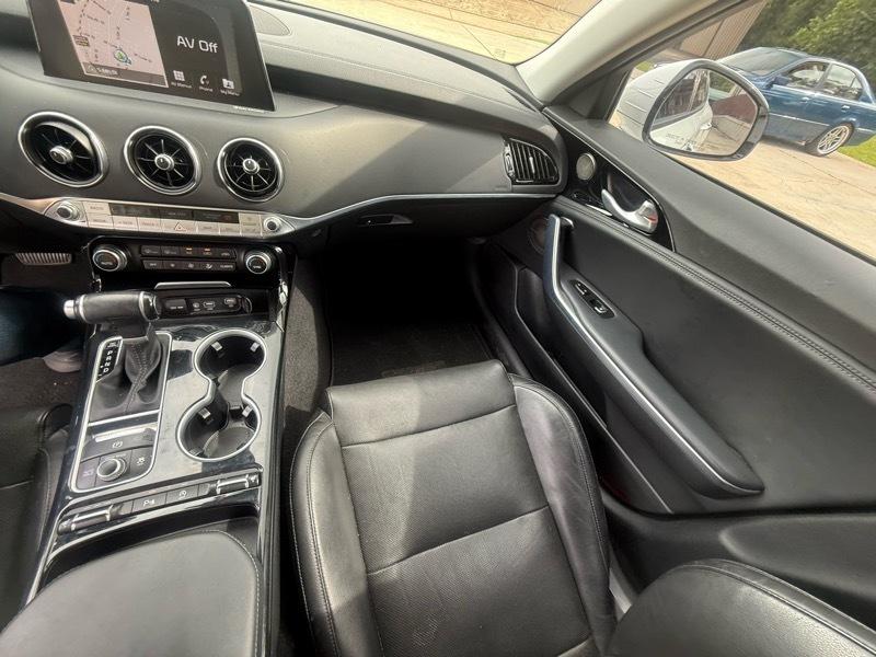 Kia Stinger Premium 2018