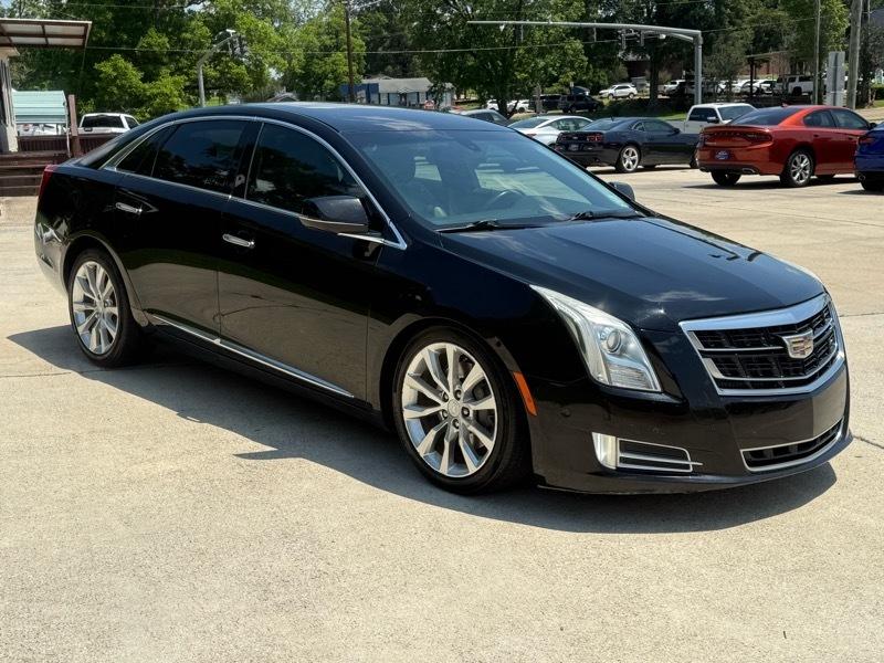Cadillac XTS Luxury FWD 2016