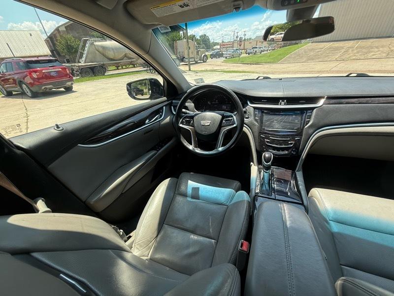 Cadillac XTS Luxury FWD 2016