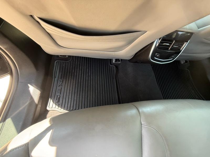 Cadillac XTS Luxury FWD 2016