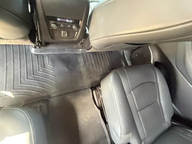 Buick Enclave Essence FWD 2019