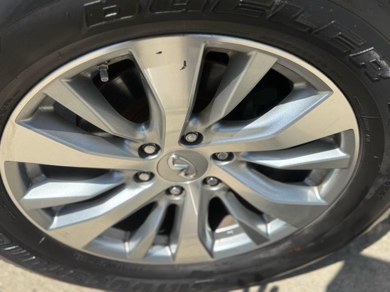 Infiniti QX80 2WD 2017