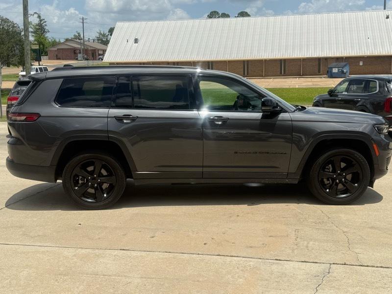 Jeep Grand Cherokee L Laredo 2021