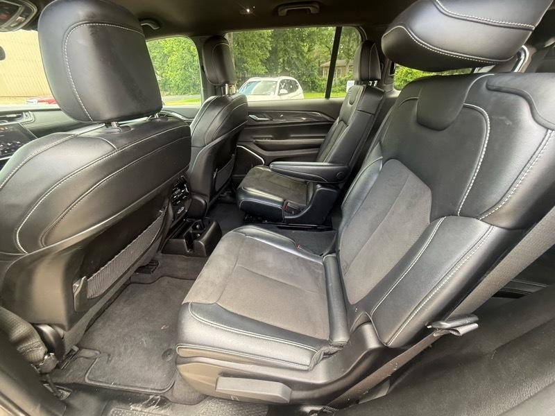 Jeep Grand Cherokee L Laredo 2021