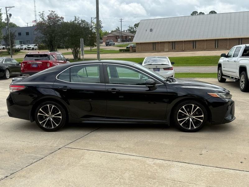 Toyota Camry LE 2018