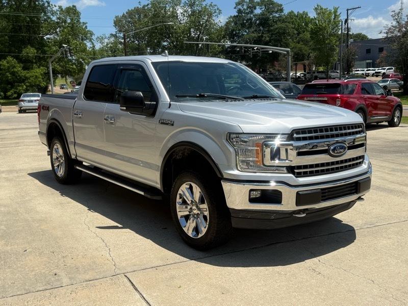 Ford F-150 4WD SuperCab 145" XLT 2018
