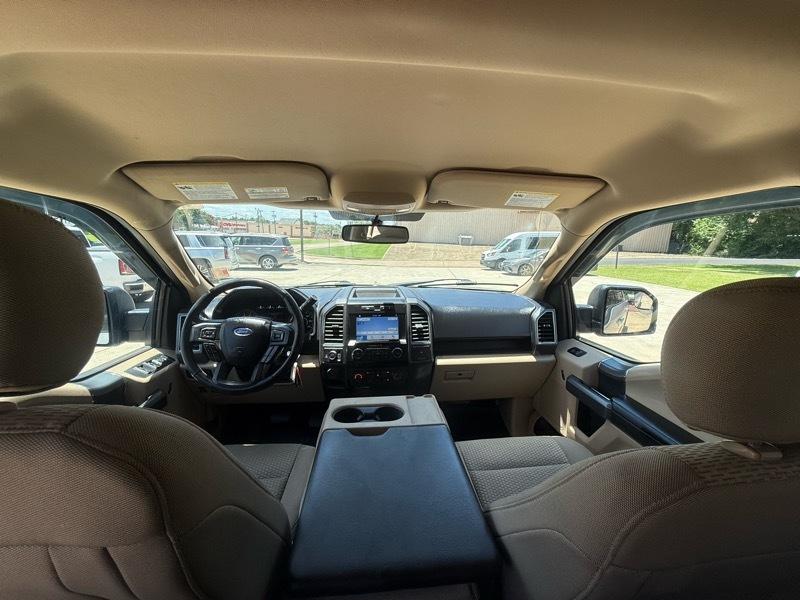 Ford F-150 4WD SuperCab 145" XLT 2018